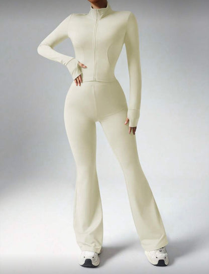 Conjunto Deportivo Moldeador con Cierre y Pantalón Acampanado

✨ Entrena, sal o viaja con estilo y comodidad total